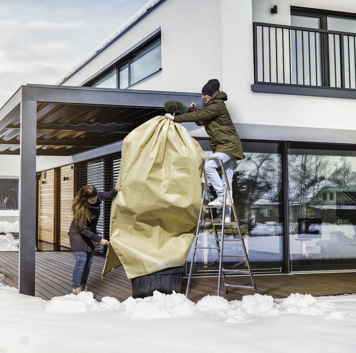Wintervlies für große Pflanzen, Frostschutzhülle WH-07418