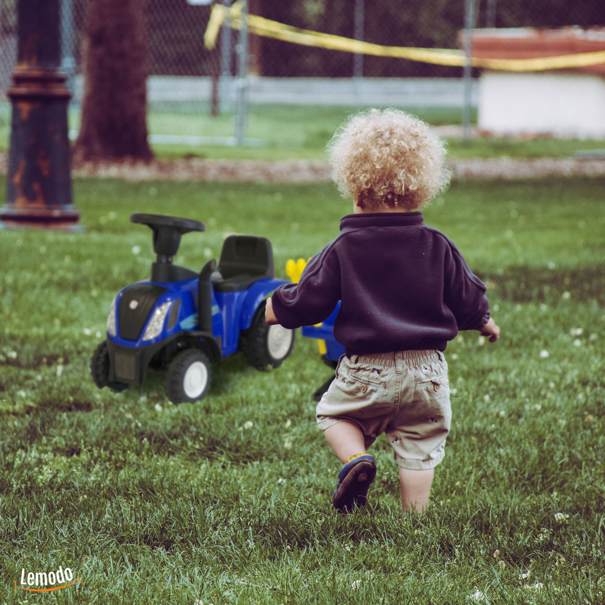 Rutschauto Traktor New Holland mit Anhänger in blau, Kinderauto ab 1 Jahr PT009_B Rutschauto Traktor New Holland mit Anhänger in blau, Kinderauto ab 1 Jahr PT009_B