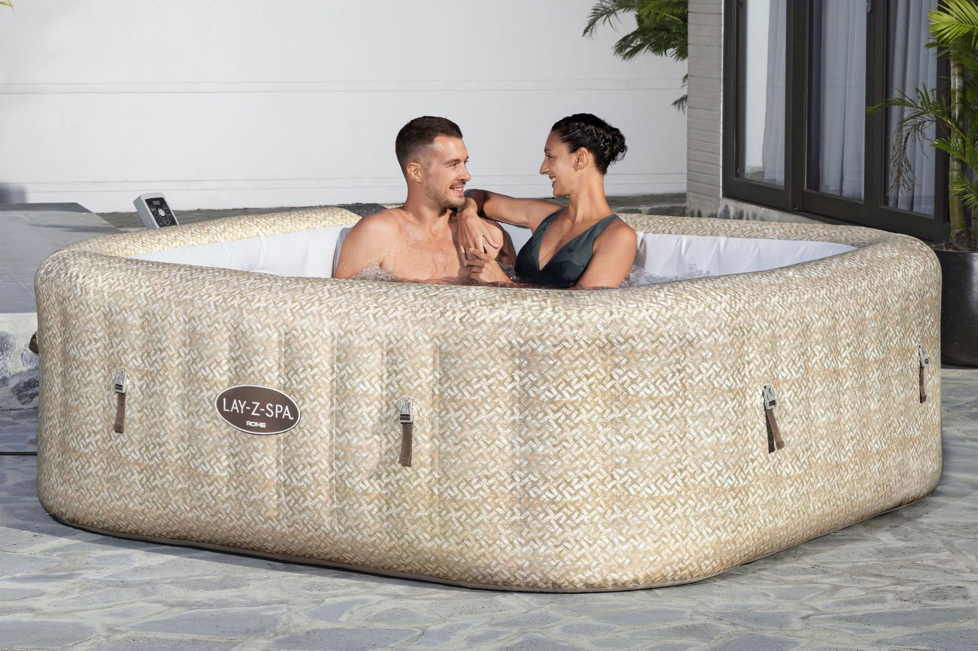 Bestway LAY-Z-SPA Rome AirJet Whirlpool 7 Personen 201 x 201 cm Bestway LAY-Z-SPA Rome AirJet Whirlpool 7 Personen 201 x 201 cm