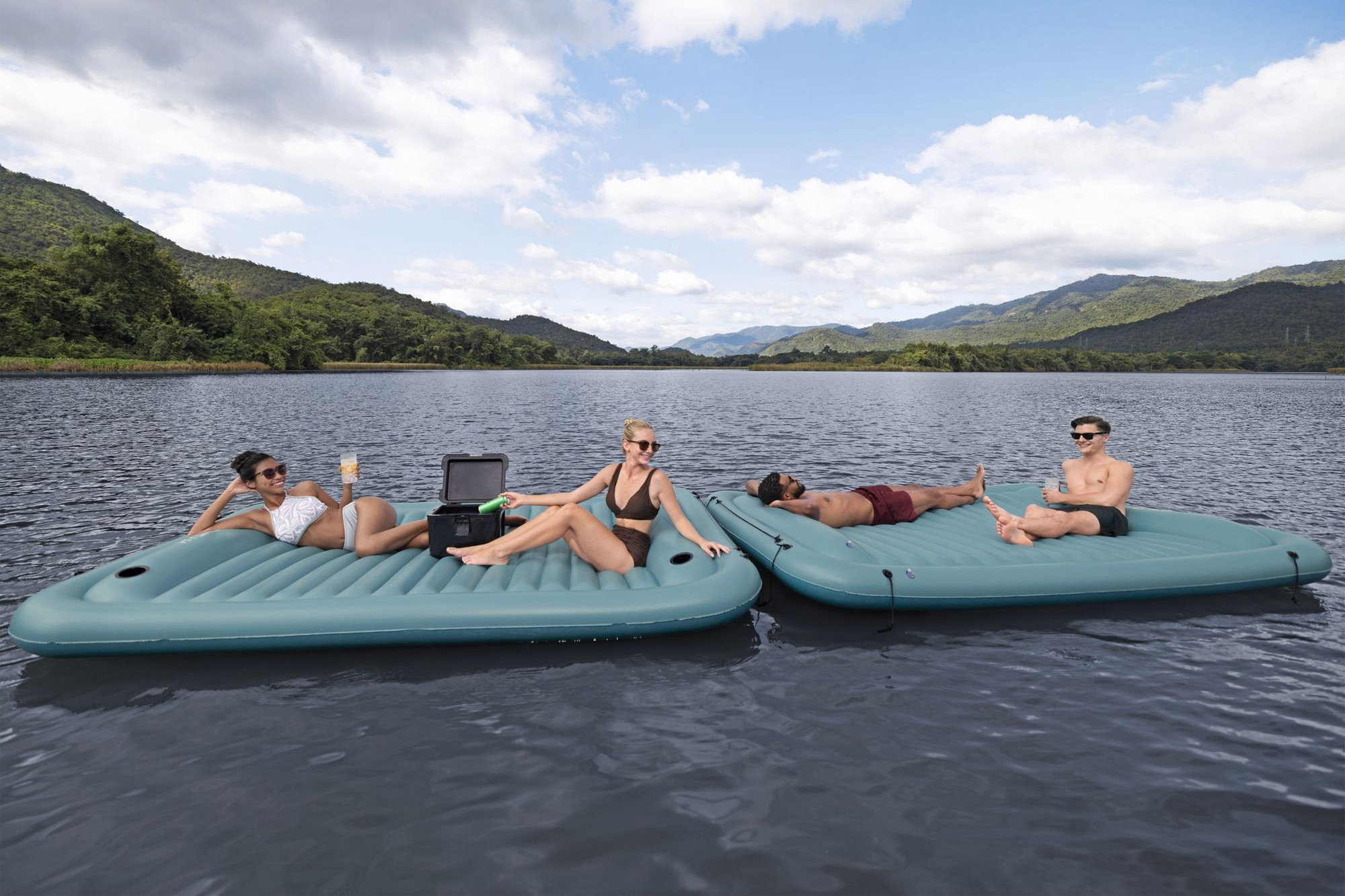 Bestway Hydro Force Plattform Sun Soaker 290 x 191 cm, 4 Personen