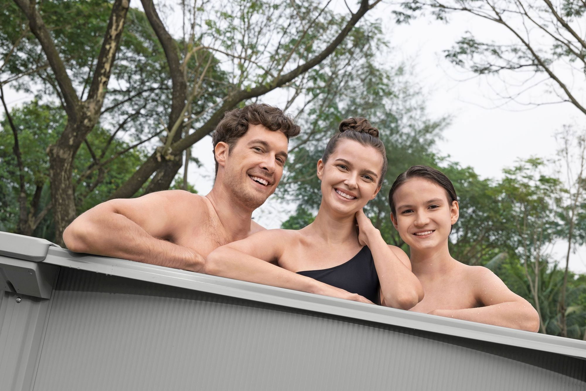 Bestway Hydrium Stahlwandpool Komplett-Set 610 x 366 x 122 cm oval Bestway Hydrium Stahlwandpool Komplett-Set 610 x 366 x 122 cm oval