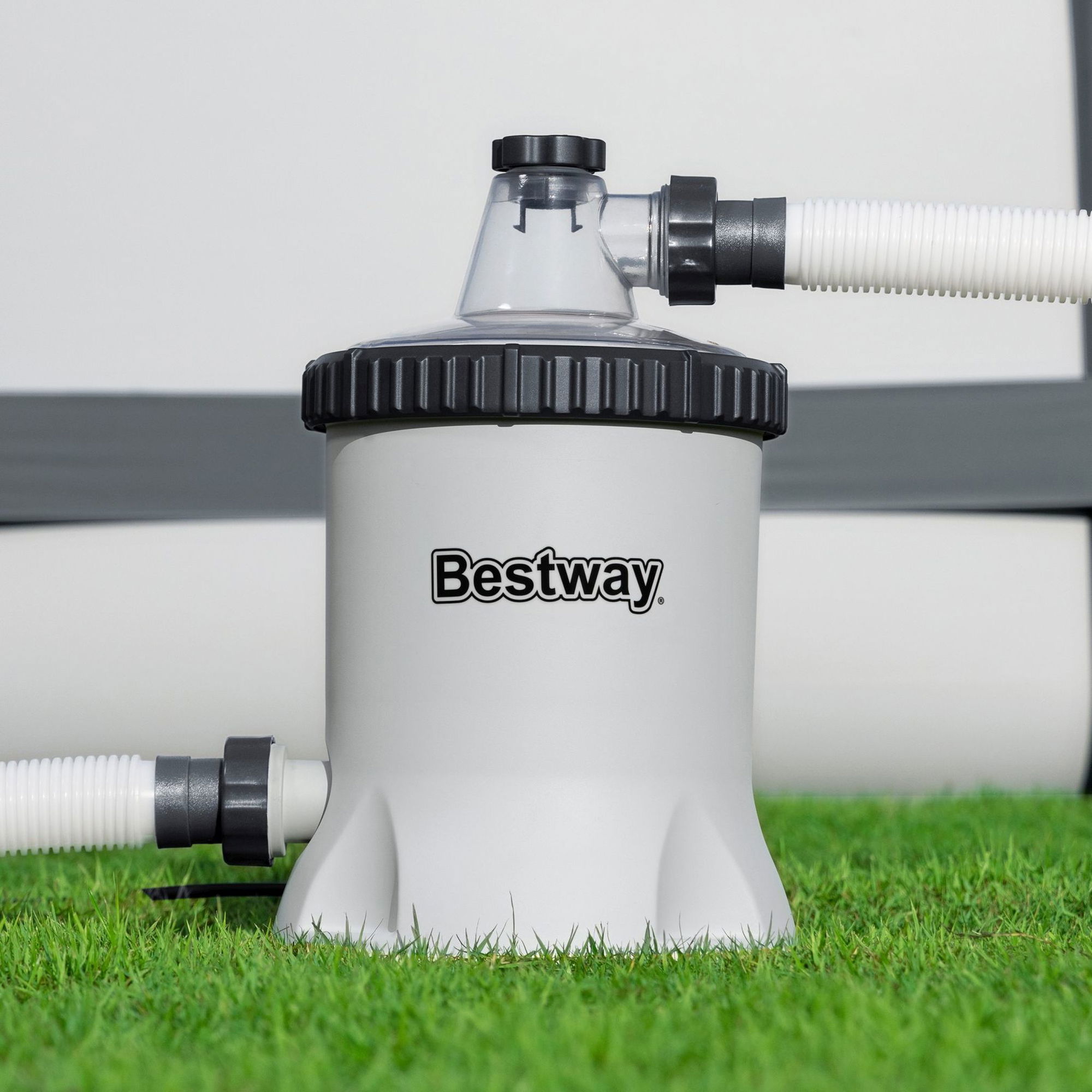 Bestway Polysphere Filterpumpe 5.678 lh, 110 W für Aufstellpools Bestway Polysphere Filterpumpe 5.678 lh, 110 W für Aufstellpools