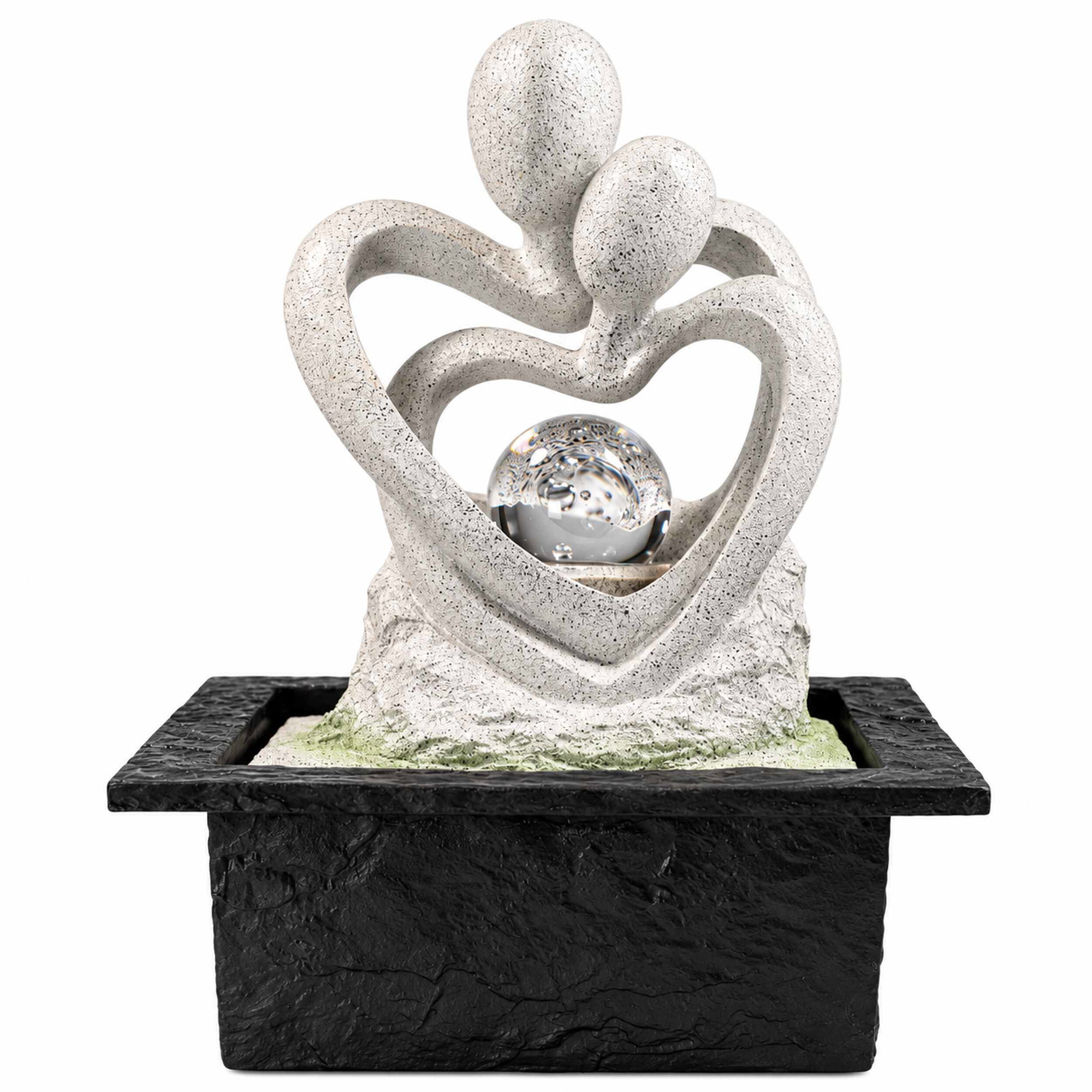 Zimmerbrunnen in Granitoptik mit Paar-Skulptur, rotierender Glaskugel und schwarzem rechteckigem Becken