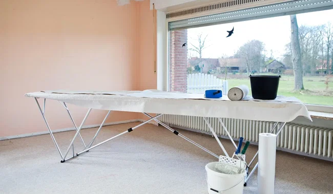 tapeziertisch-welcher-passt-am-besten tapezieren mit Tapeziertisch in wohnung