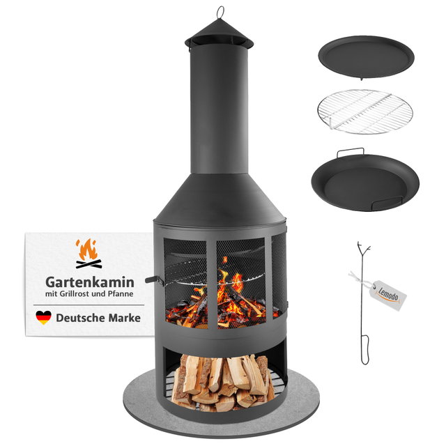 Gartenkamin mit Grillrost und Pfanne, Outdoor-Kamin mit Funkenschutztür, 136 cm hoch